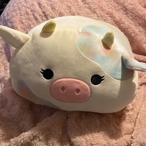 Stacking Squishmellow cow. NO TAG